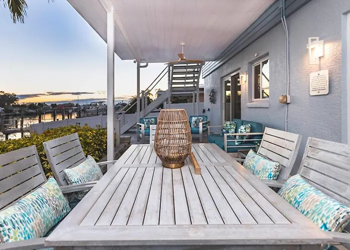 Azule Waterfront With Private Dock *