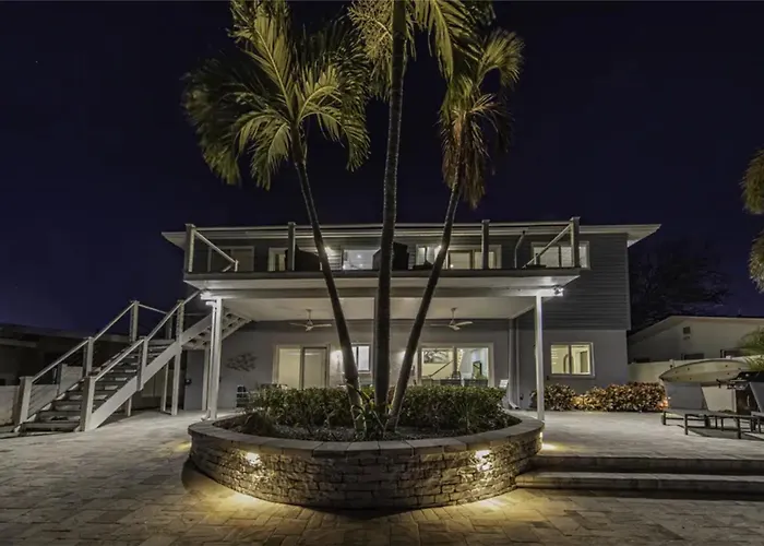 Azule Waterfront With Private Dock Villa Clearwater Beach