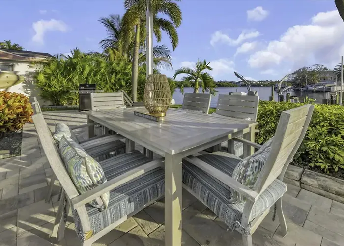 Azule Waterfront With Private Dock *
