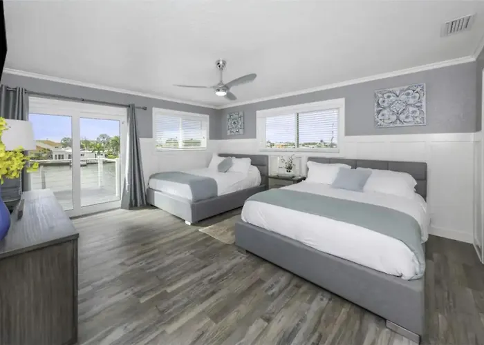 Azule Waterfront With Private Dock Clearwater Beach